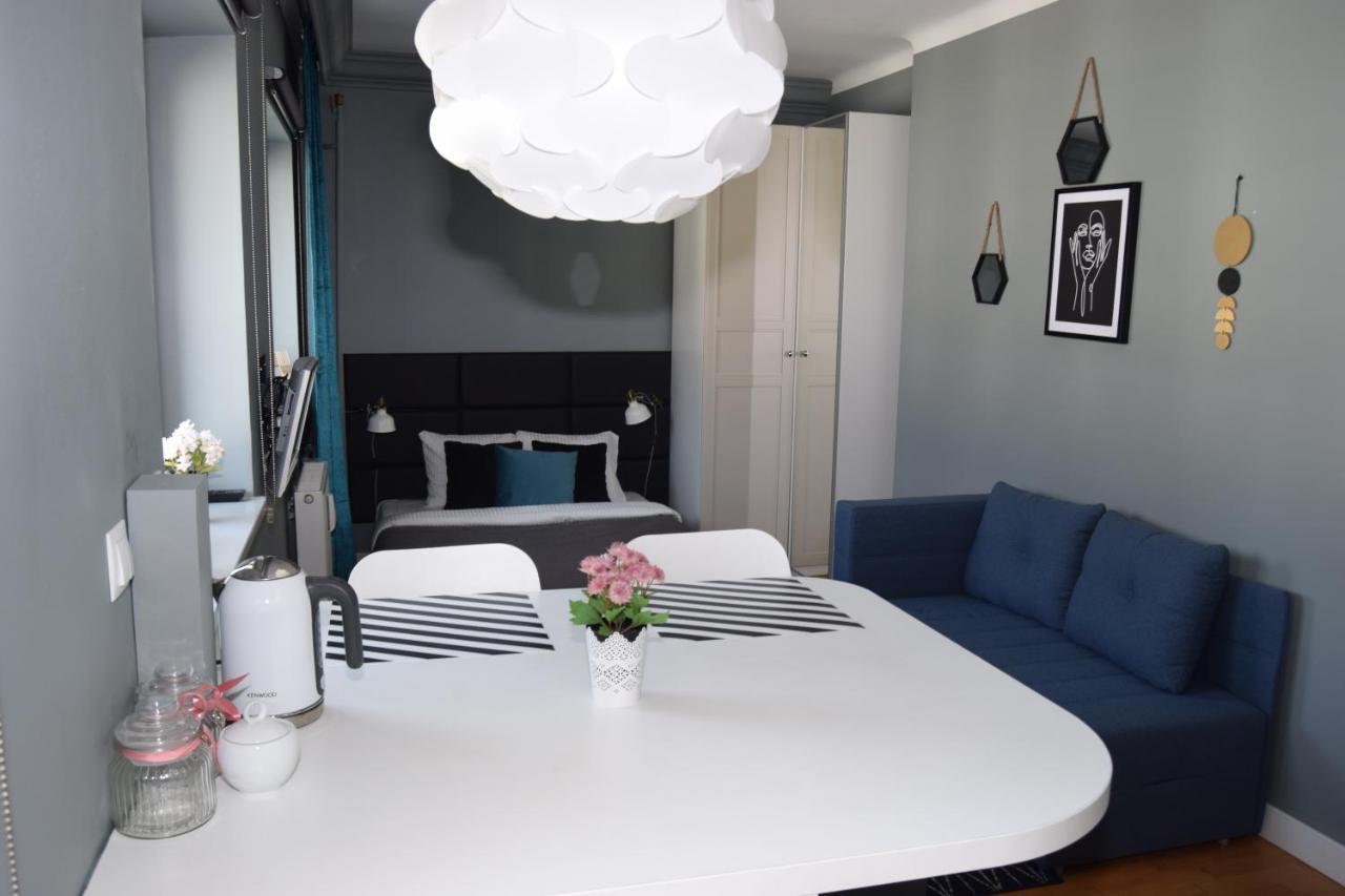 Be My Guest - Hoza Studio - Pkin Super Centrum Metro Wi-Fi Breakfast Warsaw Luaran gambar