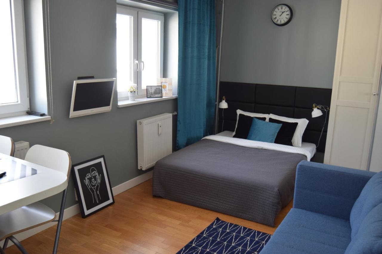 Be My Guest - Hoza Studio - Pkin Super Centrum Metro Wi-Fi Breakfast Warsaw Luaran gambar
